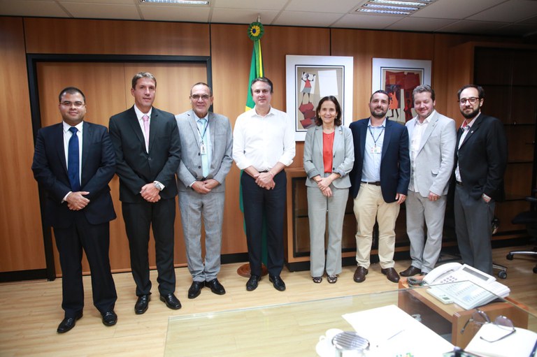 Direção do IBC é recebida pelo ministro da Educação2