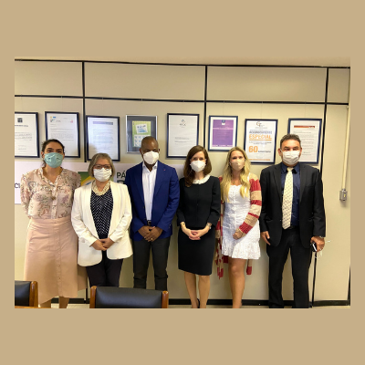 Ibic recebe visita de pesquisador