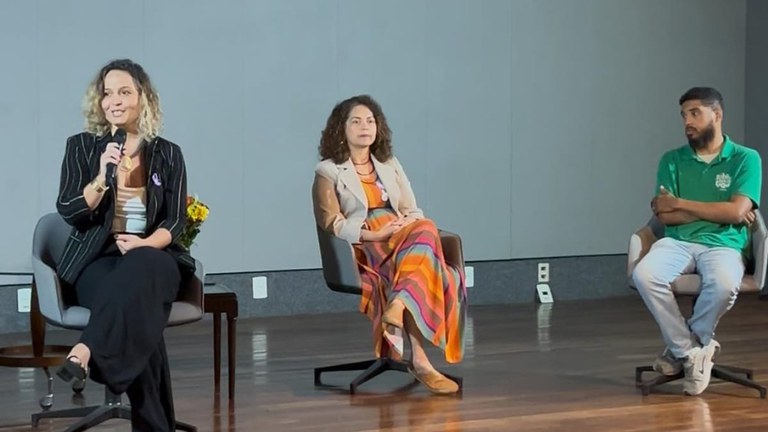 Pesquisadora do Ibict coordena evento sobre informação e combate à violência de gênero