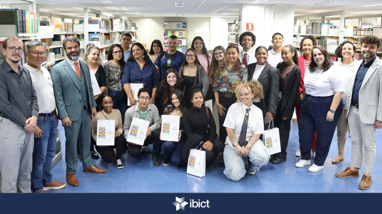 Estudantes do IFB realizam visita institucional ao Ibict