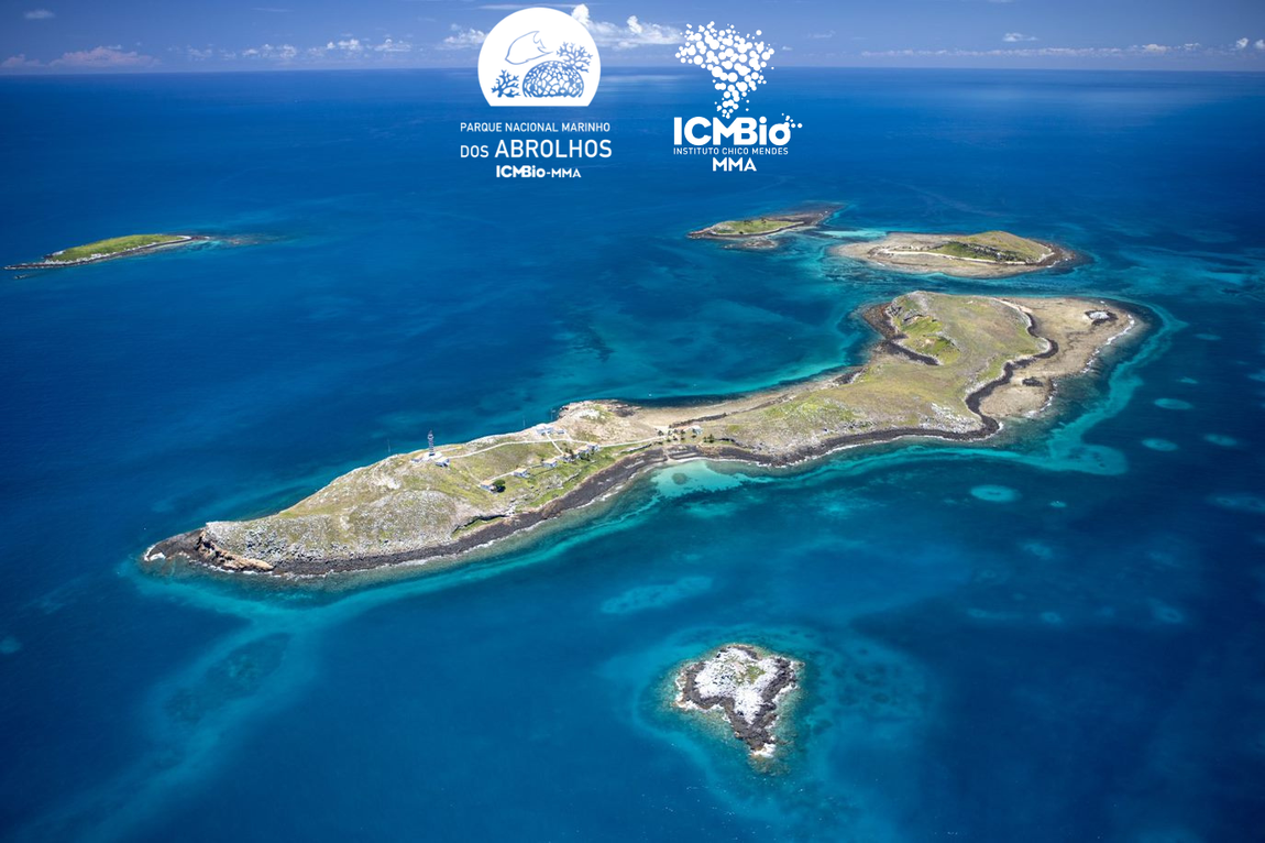 Foto aérea do arquipelago dos abrolhos