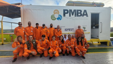 Equipe envolvida na Expedição às Ilhas Oceânicas.