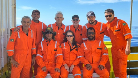 Equipe técnica-científica embarcada no DeepSea nessa 2a Expedição à Cadeia de Montanhas Vitória-Trindade-ES.