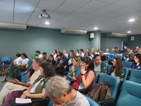 Diversas instituições discutiram ações para combater os impactos aos recifes de corais.