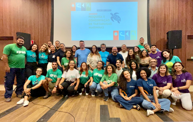Integrantes do Simpósio de tartarugas marinhas, promovido pela  RETAMANE, em 2024 em Maceió-AL.