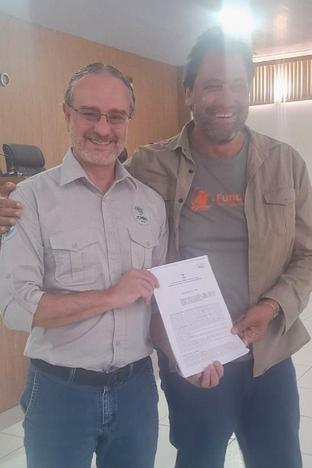 Da esquerda para direita, o Gerente Regional do ICMBio Breno Herrera e Pedro Bruzzi superintendente executivo da Funatura, durante a assinatura do Acordo de Cooperação Técnica - Foto: Acervo/ICMBio