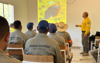 Brigadistas do Sesc Pantanal recebem capacitação do ICMBio para atuar na prevenção e combate a incêndios florestais