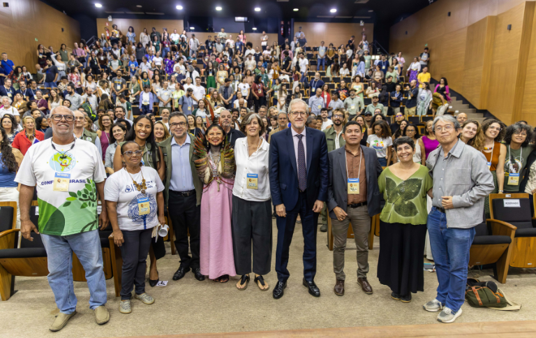 SITEComunidades tradicionais e Unidades de Conservação.png