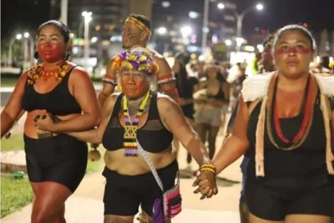 Arlete se organiza junto a outras mulheres indígenas - Foto: Divulgação