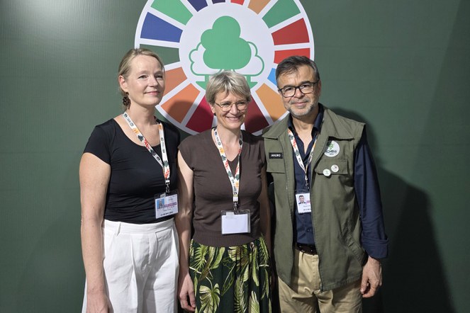 Assinatura de acordo com foco no Parque Nacional da Floresta Negra, na Alemanha - Foto: Luciana Bento/ICMBio