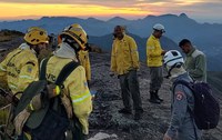 ICMBio combate rapidamente incêndio no Parnaso