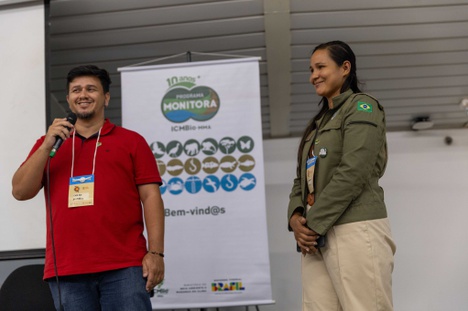 O livro Encontro dos Saberes busca aproximar conhecimentos tradicionais e técnico-científicos - Foto: João Stangherlin/ICMBio