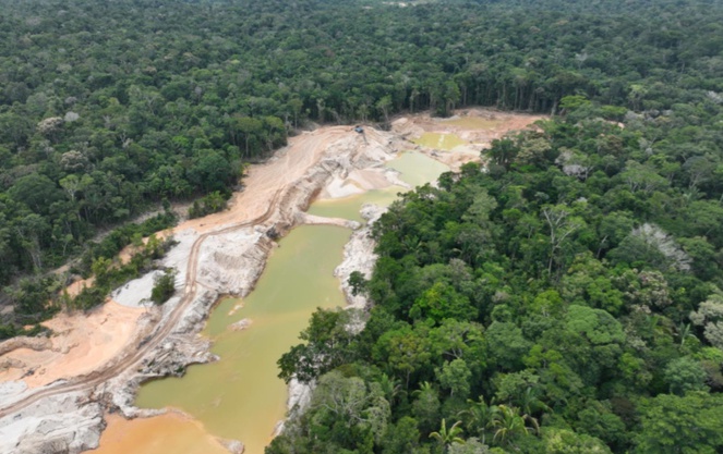 Combate ao garimpo ilegal da primeira fase da Operação Vesúvio I - Foto: Bruno Santos/ICMBio 