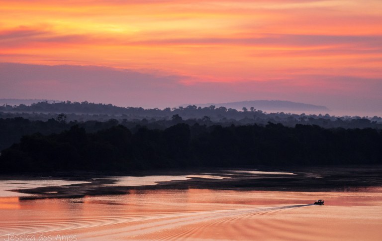Nascer do sol Rio Xingu_Jessica dos Anjos site.jpg