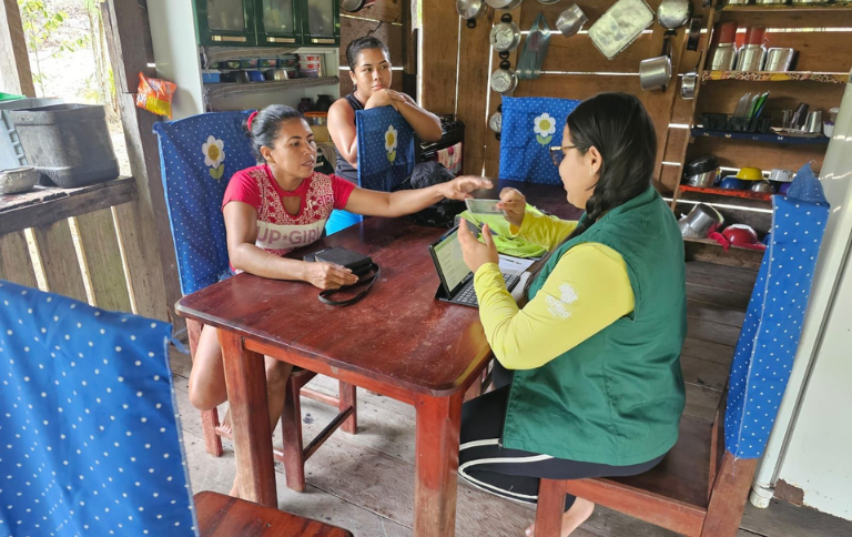 SITE Atendimento do programa Bolsa Verde do ICMBio, que já conta com mais de 75 mil famílias registradas em todo o país. Foto Acervo Resex Para Sempre.png