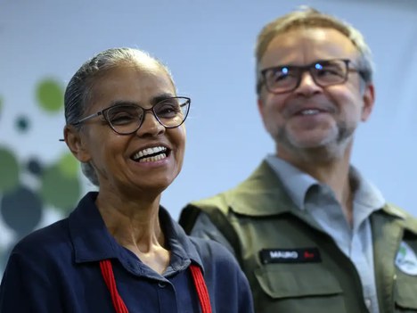Ministra do MMA, Marina Silva, e o presidente do ICMBio, Mauro Pires, no evento de 18 anos da autarquia - Foto: Valter Campanato/Agência Brasil