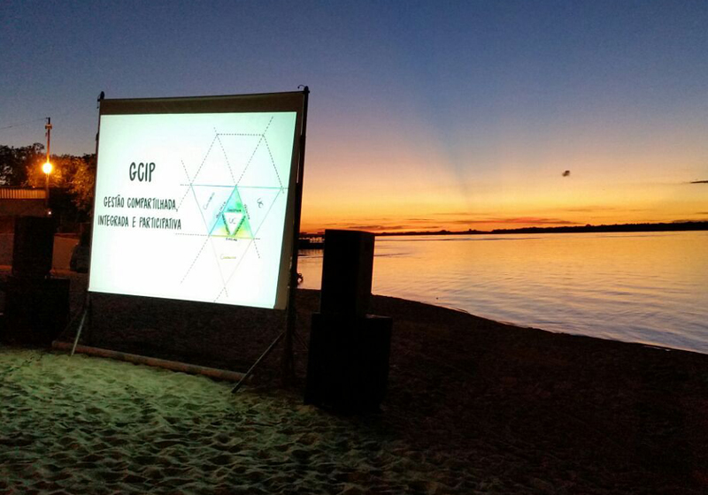 Curta-metragem foi exibido na beira do rio Paraná (Foto: Acervo ICMBio)