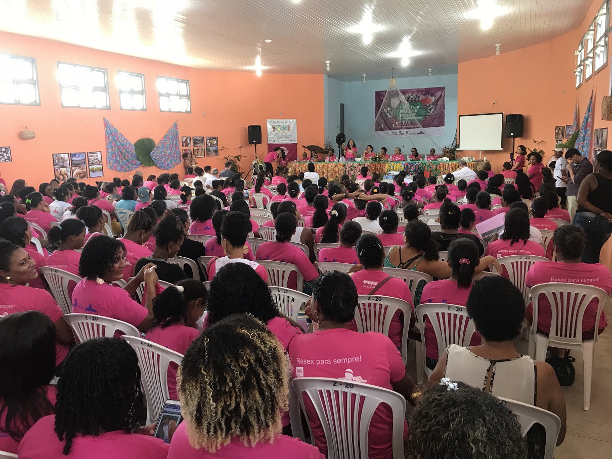 Foto Nayara 1º Seminárioa