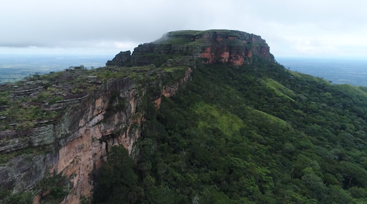 Morro Sao Jeronimo PARNA Chapada dos Guimaraes