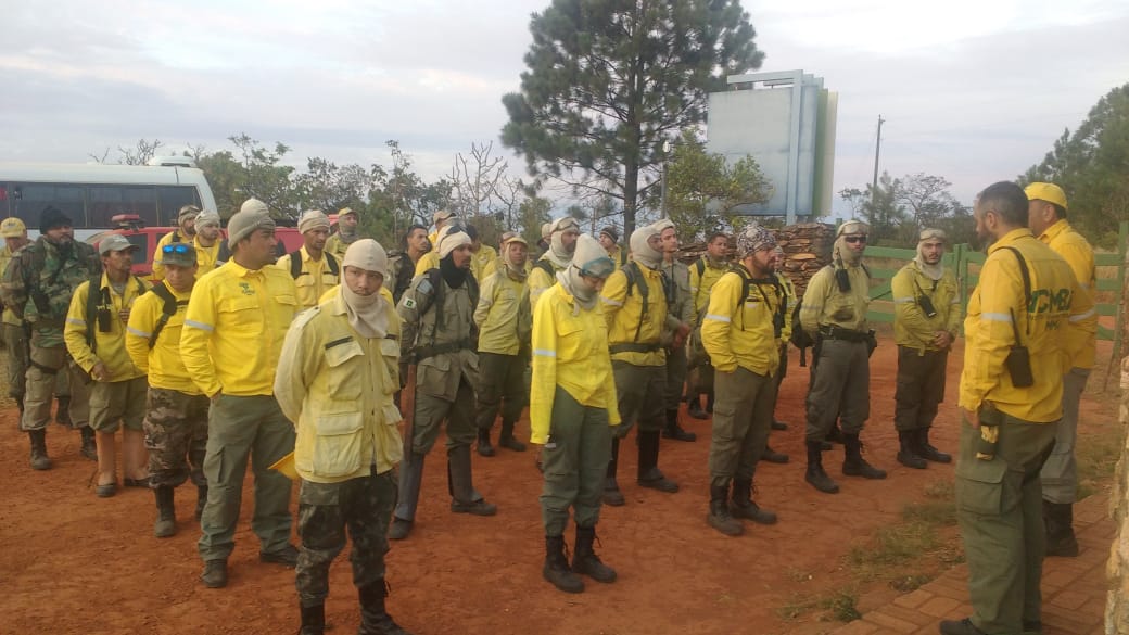 Brigadistas do Parque Nacional da Serra da Canastra