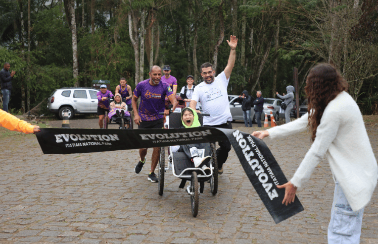 Natureza para todos: acessibilidade transforma a experiência de pessoas com deficiência em Unidades de Conservação