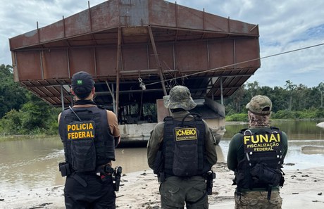 Operação conjunta do ICMBio, Polícia Federal, Funai e Exército Brasileiro combate garimpo ilegal no Amazonas