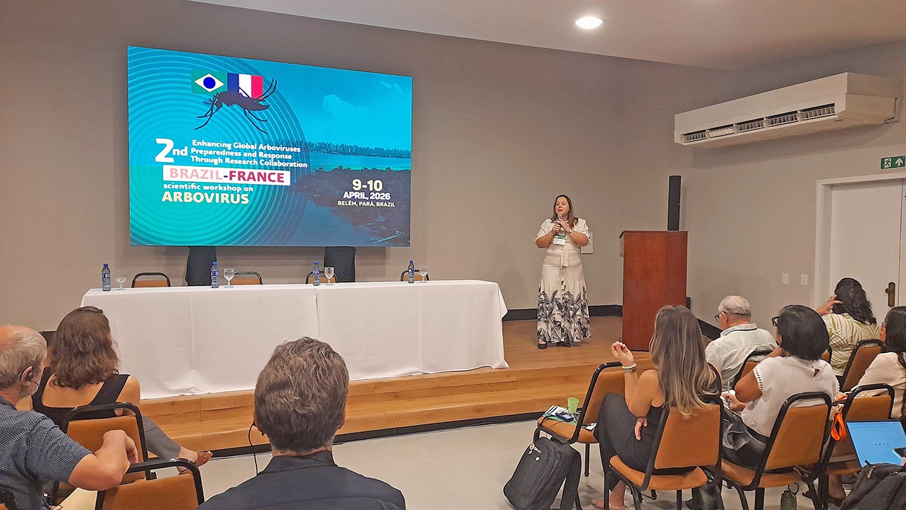 Diretora do IEC, Lívia Martins