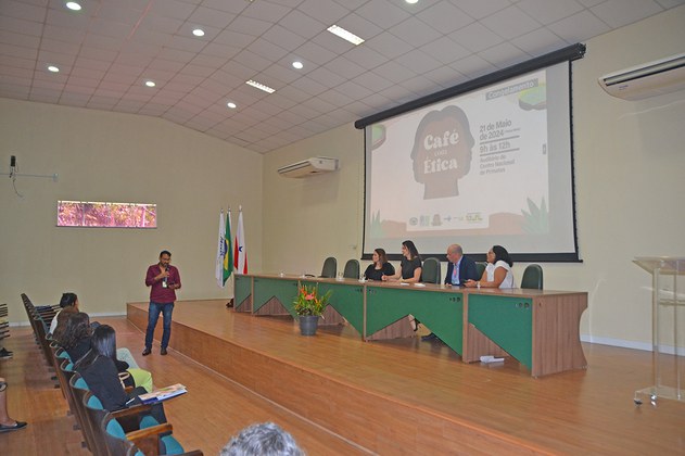 Foram abordados temas como o papel da Corregedoria na prevenção de irregularidades e o sistema de gestão da integridade no Ministério da Saúde.