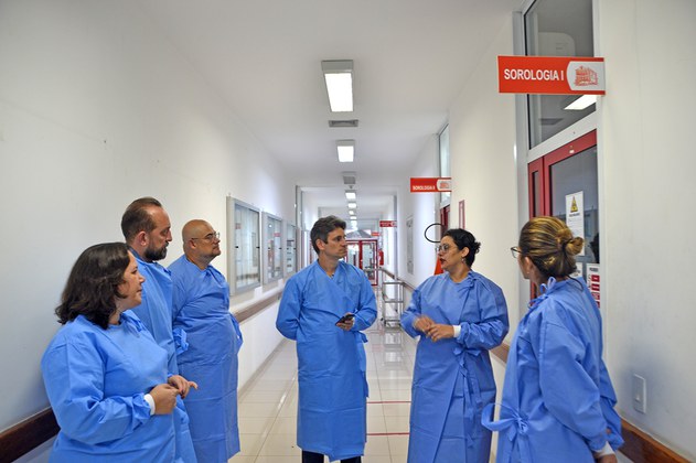 Visita aos laboratórios da Seção de Arbovirologia e Febres Hemorrágicas (SAARB/IEC)