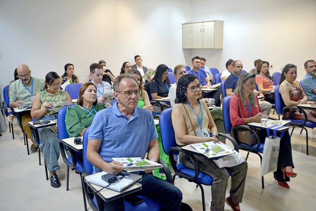 Evento reuniu gestores e profissionais de laboratórios de alta contenção (NB3) que integram a rede de laboratórios do Sistema Nacional de Laboratórios de Saúde Pública (SISLAB)