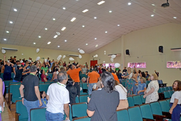 Servidores e colaboradores participaram de dinâmicas de grupo