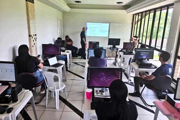 A proposta é que o conhecimento seja disseminado para outros estados e, futuramente, para redes laboratoriais internacionais