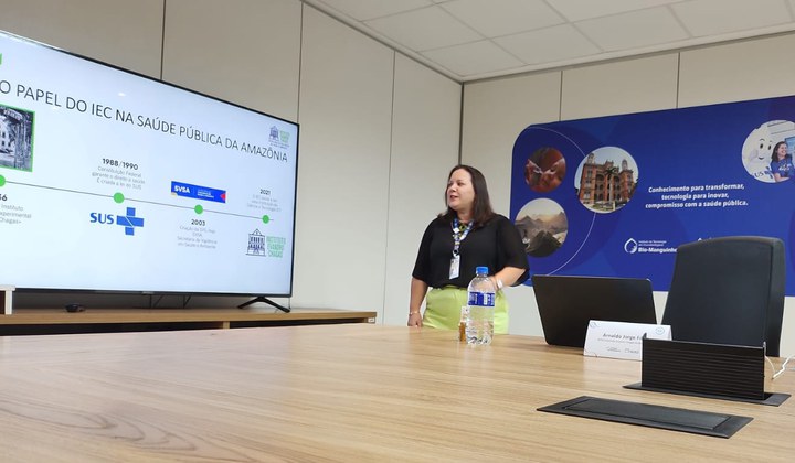 Lívia Caricio considerou o evento essencial para estreitar os laços entre o IEC e a Fiocruz