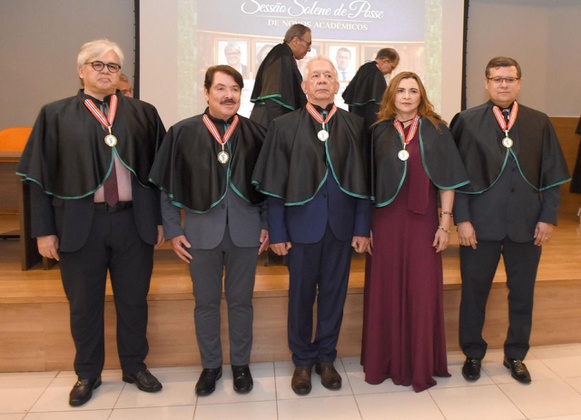 Da esquerda para a direita: Cláudio Salgado, Edilberto Maia, Fernando Tobias, Helena Brígido e Jean Klay Machado