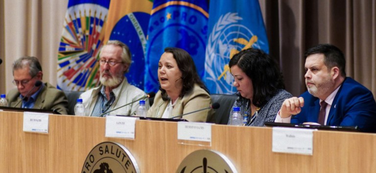 Coloquio DENGUE copiar.jpg