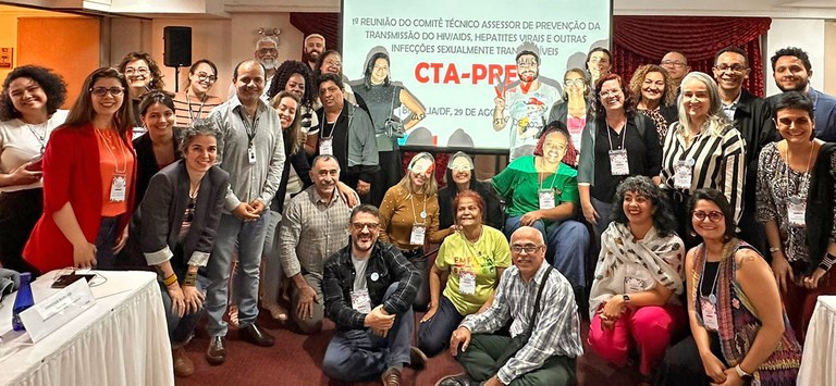 Comitê Estratégico HIV copiar.jpg