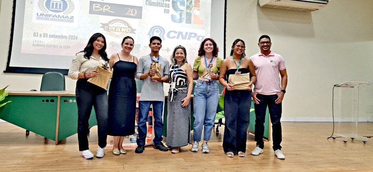 IEC-SITE-CAPA-SEMINARIO-DO-PIBIC.JPG