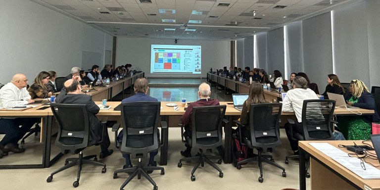 foto capa site cenp.jpg