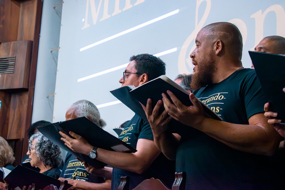 Apresentação do coral “Minerando Sons”, do Centro de Tecnologia Mineral (CETEM)