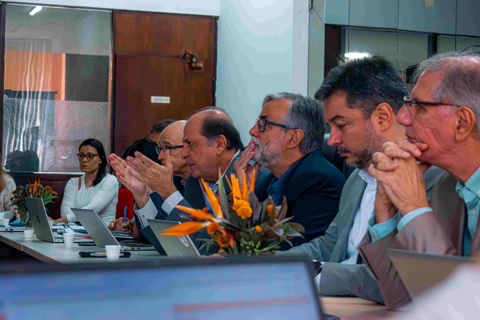 Integrantes da reunião de governança. Foto: Gledson Júnior