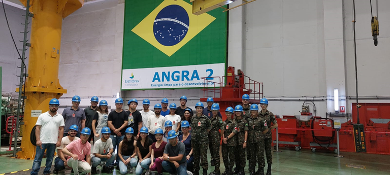 Alunos do IEN e do IME