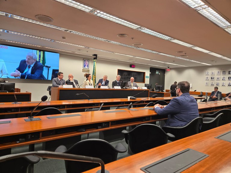 Audiência Pública com a participação da CNEN na Câmara dos Deputados