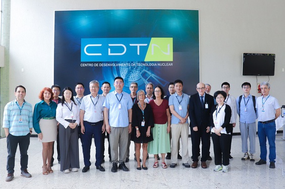 Delegação Chinesa no CDTN