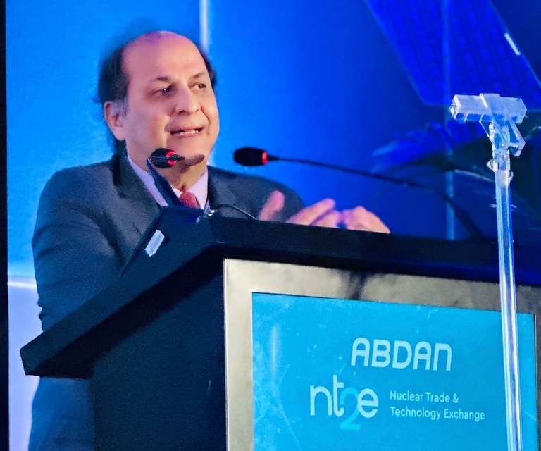 Presidente da CNEN, Francisco Rondinelli Júnior, na abertura da NT2E 2025