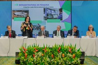 Ministra Luciana Santos destaca projeto do Reator Multipropósito Brasileiro, em reunião do CCT