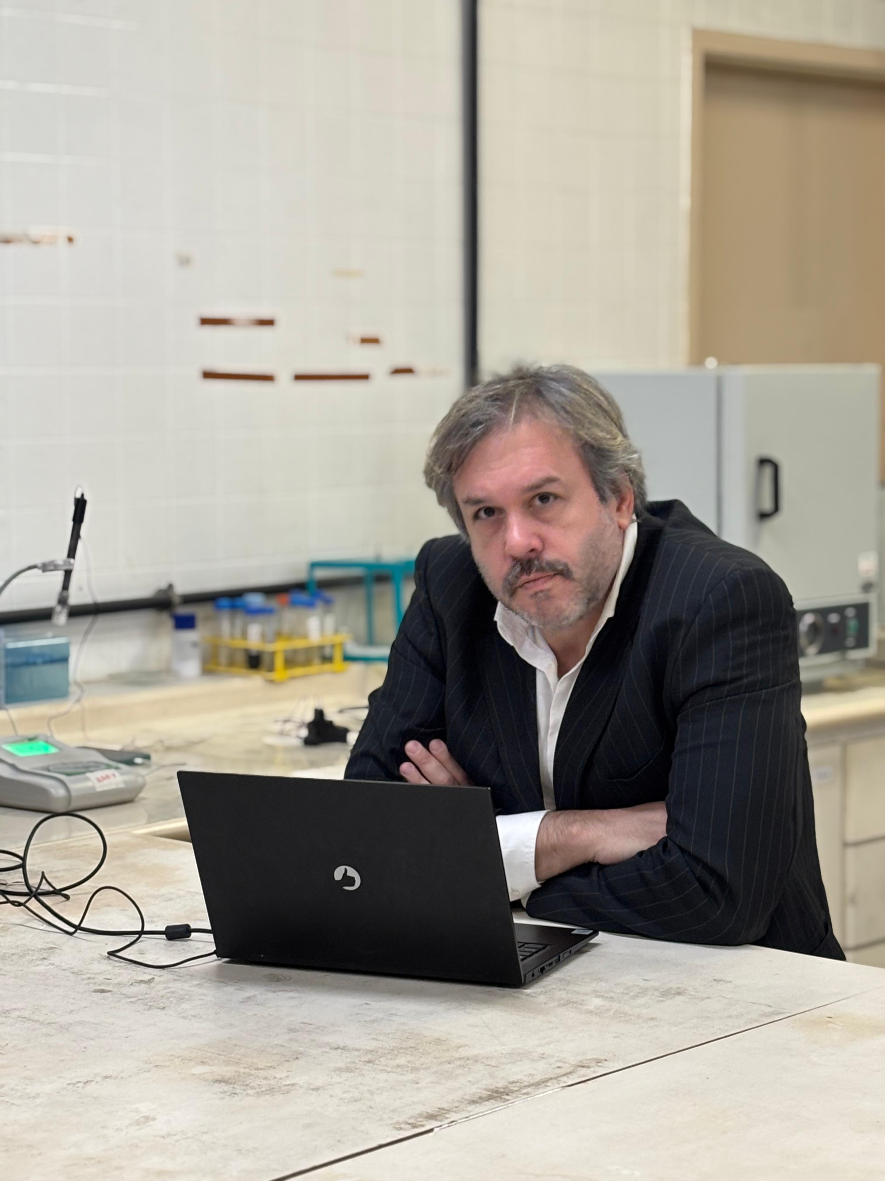 Ralph-Santos-Oliveira, coordenador do Laboratório de Nanorradiofármacos do IEN/CNEN