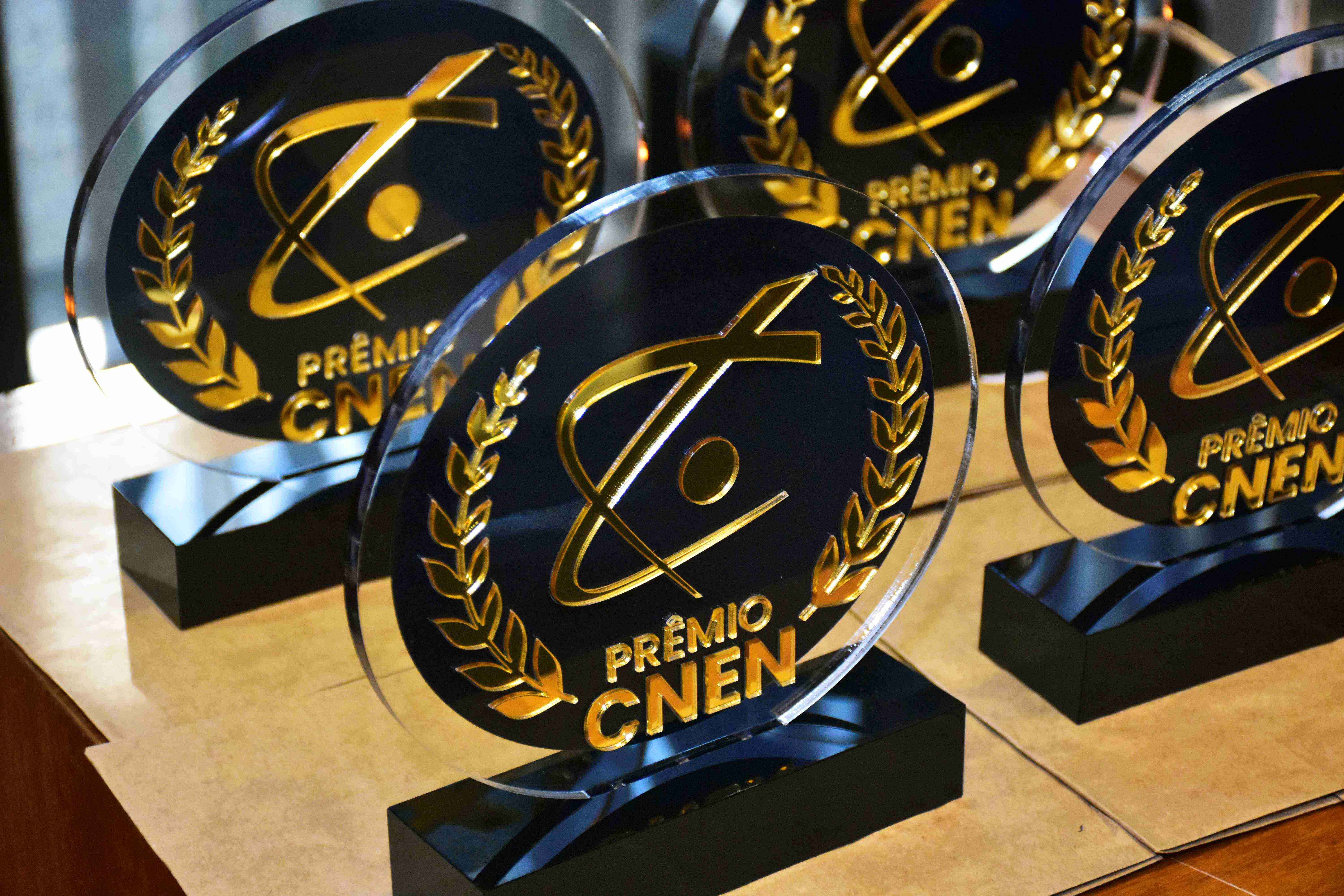 Troféu do Prêmio CNEN 2026