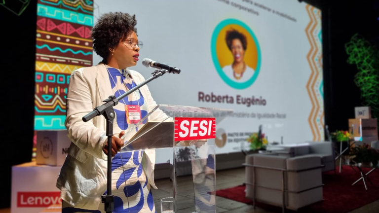 roberta eugênio julho das pretas