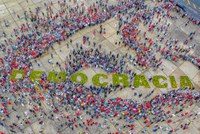 Ministra Anielle Franco participa do ato “abraço à democracia”