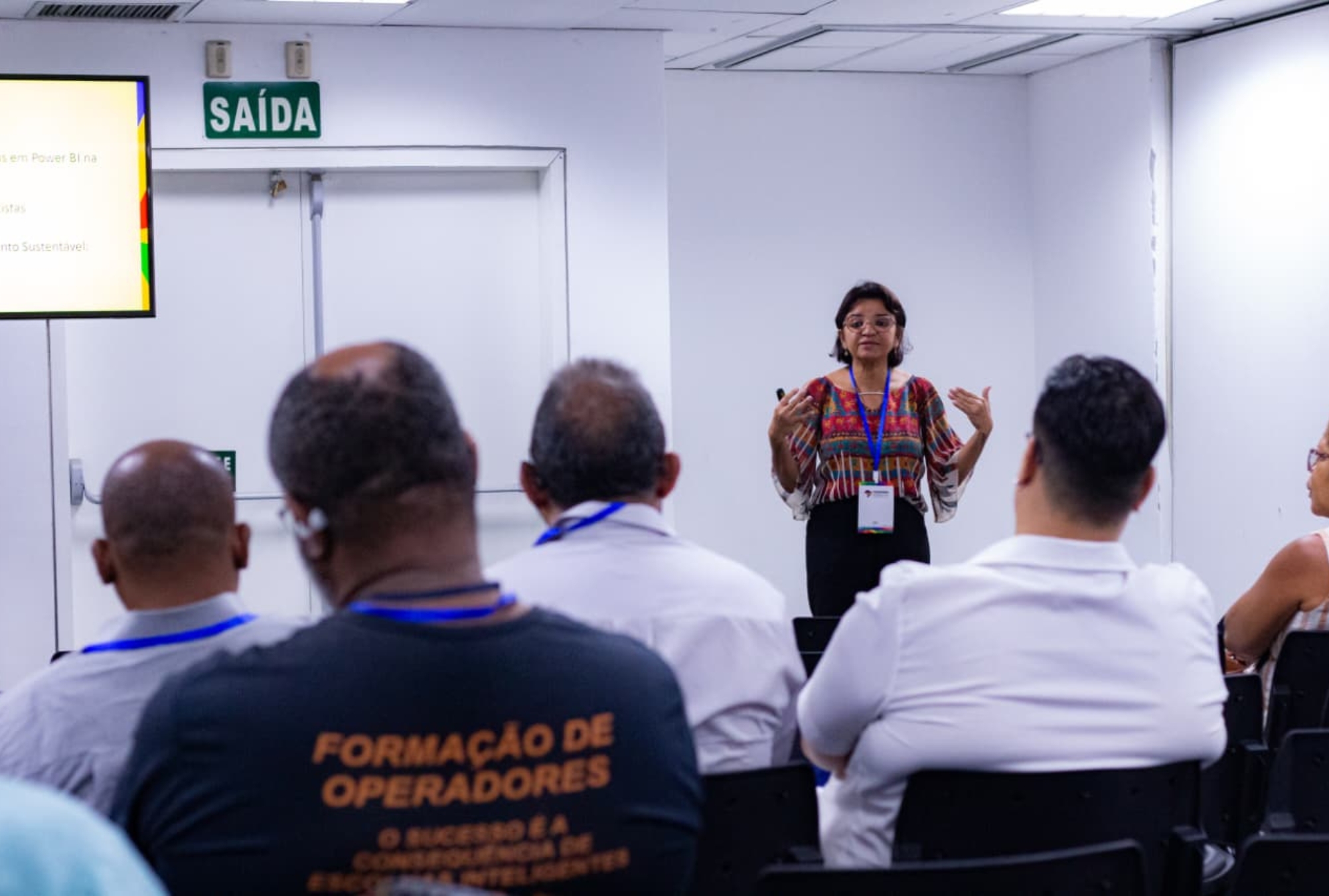 Gestores e sociedade puderam conhecer iniciativas e conversar com representantes do Ministério
